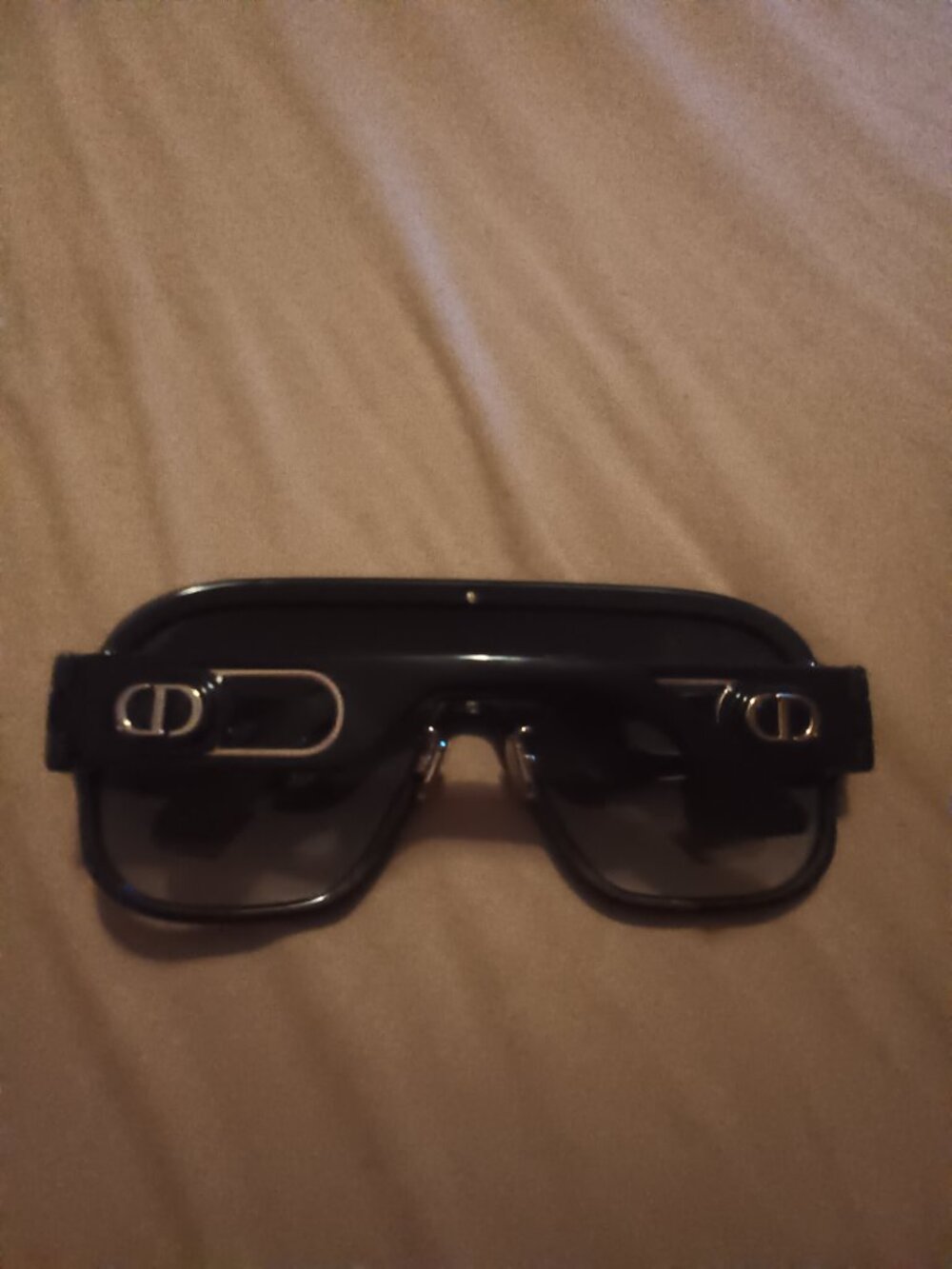 Dior - Picture 2 of 3